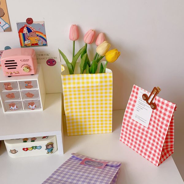 small gift bag